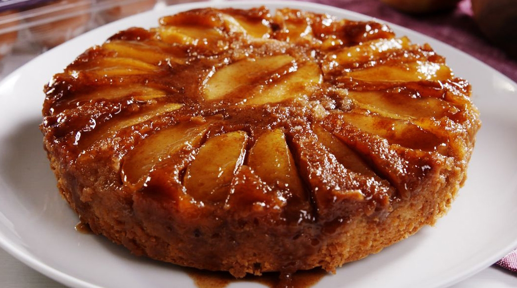 Gâteau aux pommes caramélisées