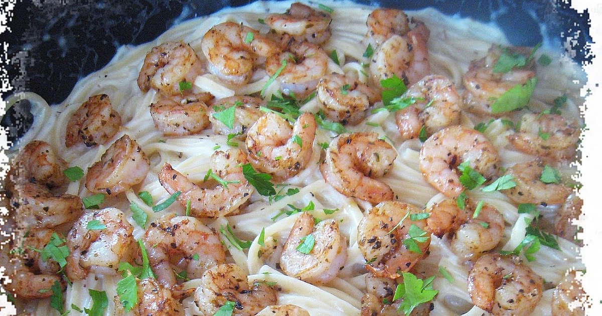 Linguine aux crevettes cajuns en sauce à l’ail, parmesan et crème