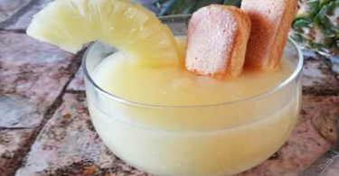 Crème d’ananas sans lait et sans œufs dessert léger