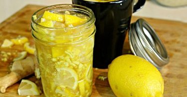 Perdre du poids : cet élixir au citron est un bon moyen de faire fondre les graisses abdominales et nettoyer le corps